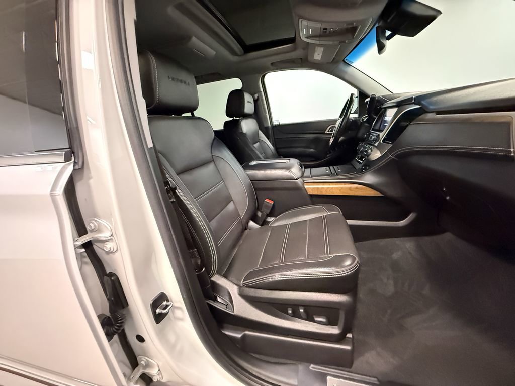 Used 2020 GMC Yukon Denali w/ Open Road Package image 13