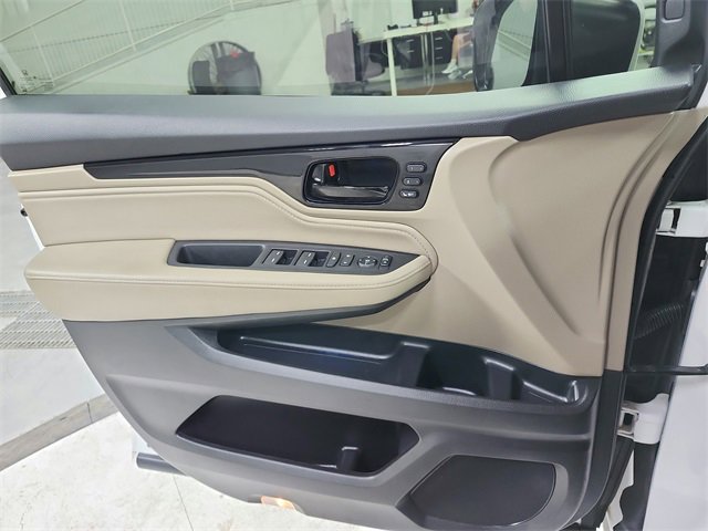 Used 2023 Honda Odyssey Touring image 32