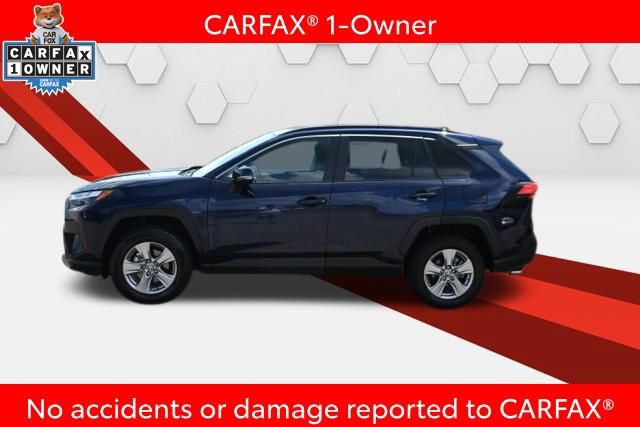 Used 2025 Toyota RAV4 XLE FWD image 2