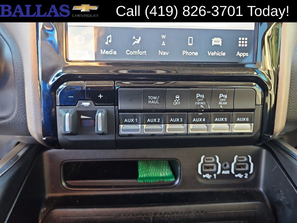 Used 2024 RAM 2500 Laramie w/ Safety Group AWD/4WD image 19
