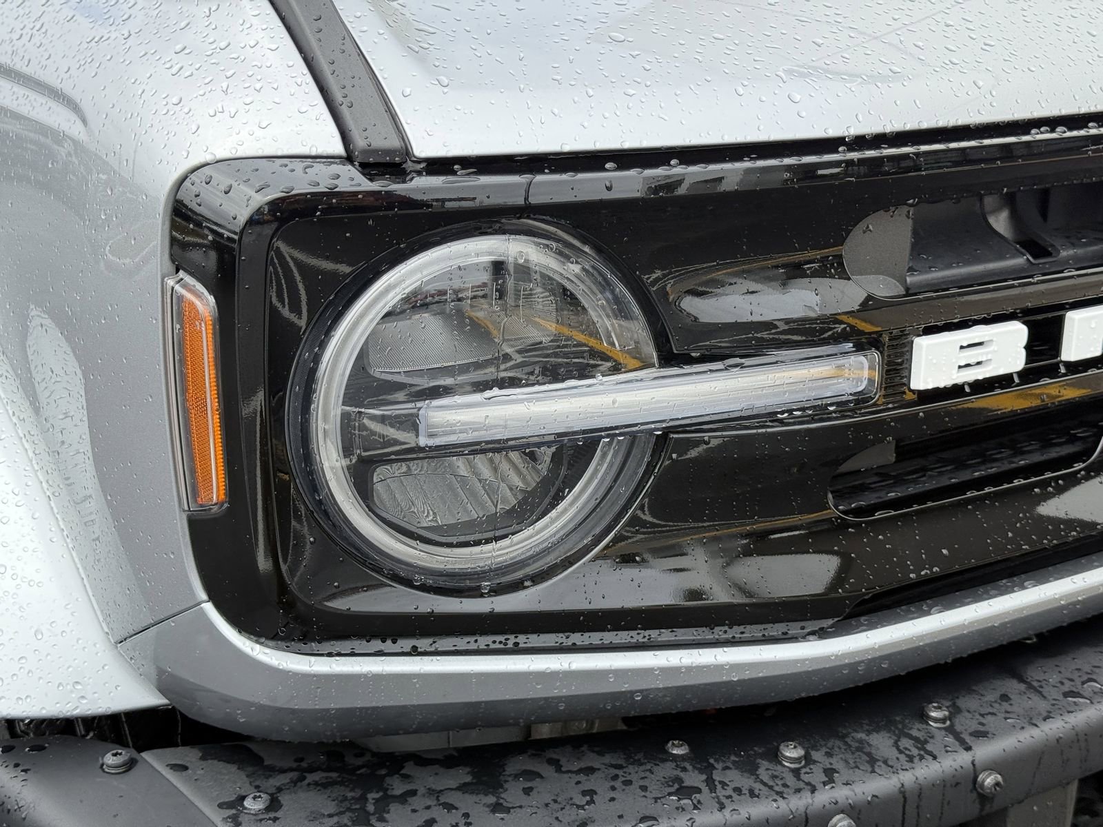 Certified 2024 Ford Bronco Outer Banks image 8