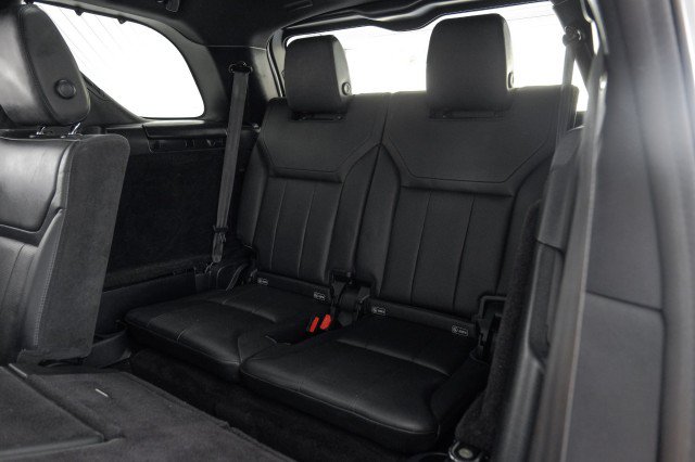 Used 2020 Land Rover Discovery Landmark AWD/4WD image 44