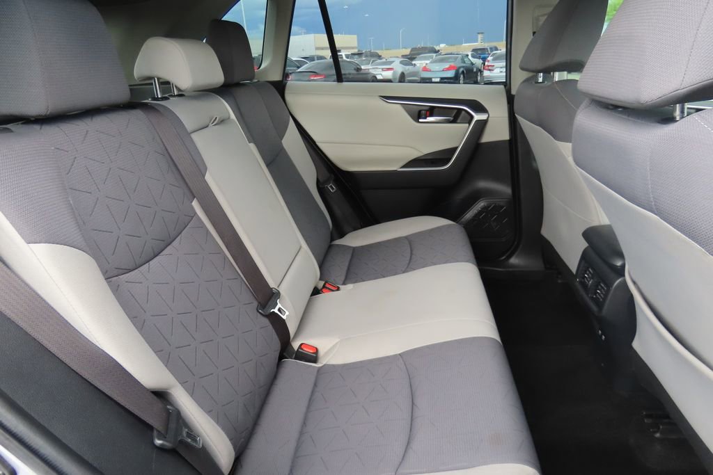 Certified 2019 Toyota RAV4 XLE image 22
