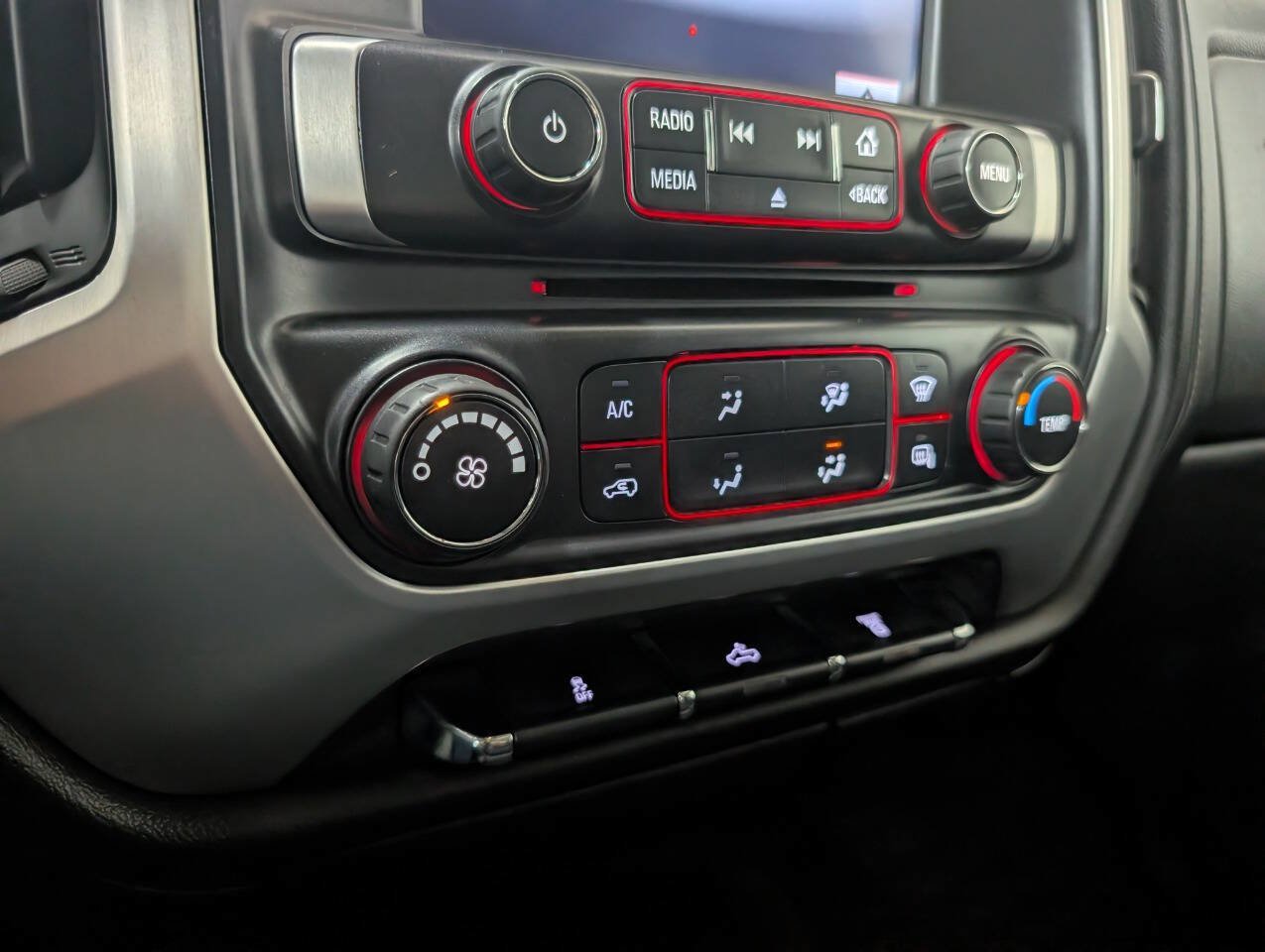 Used 2015 GMC Sierra 3500 SLE AWD/4WD image 13