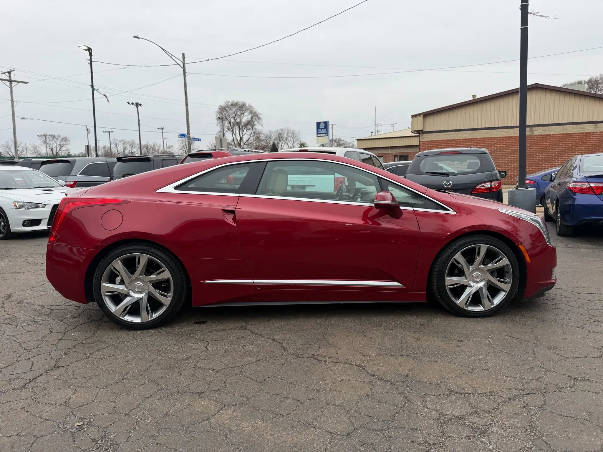 Used 2014 Cadillac ELR w/ Luxury Package image 15