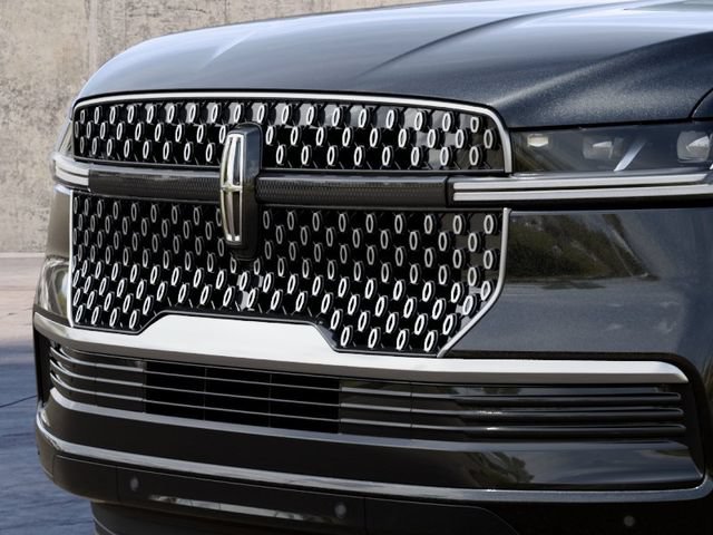 New 2027 Lincoln Navigator Reserve AWD/4WD image 17