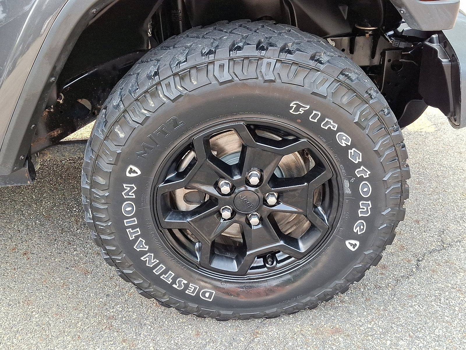 Certified 2021 Jeep Gladiator Willys image 9