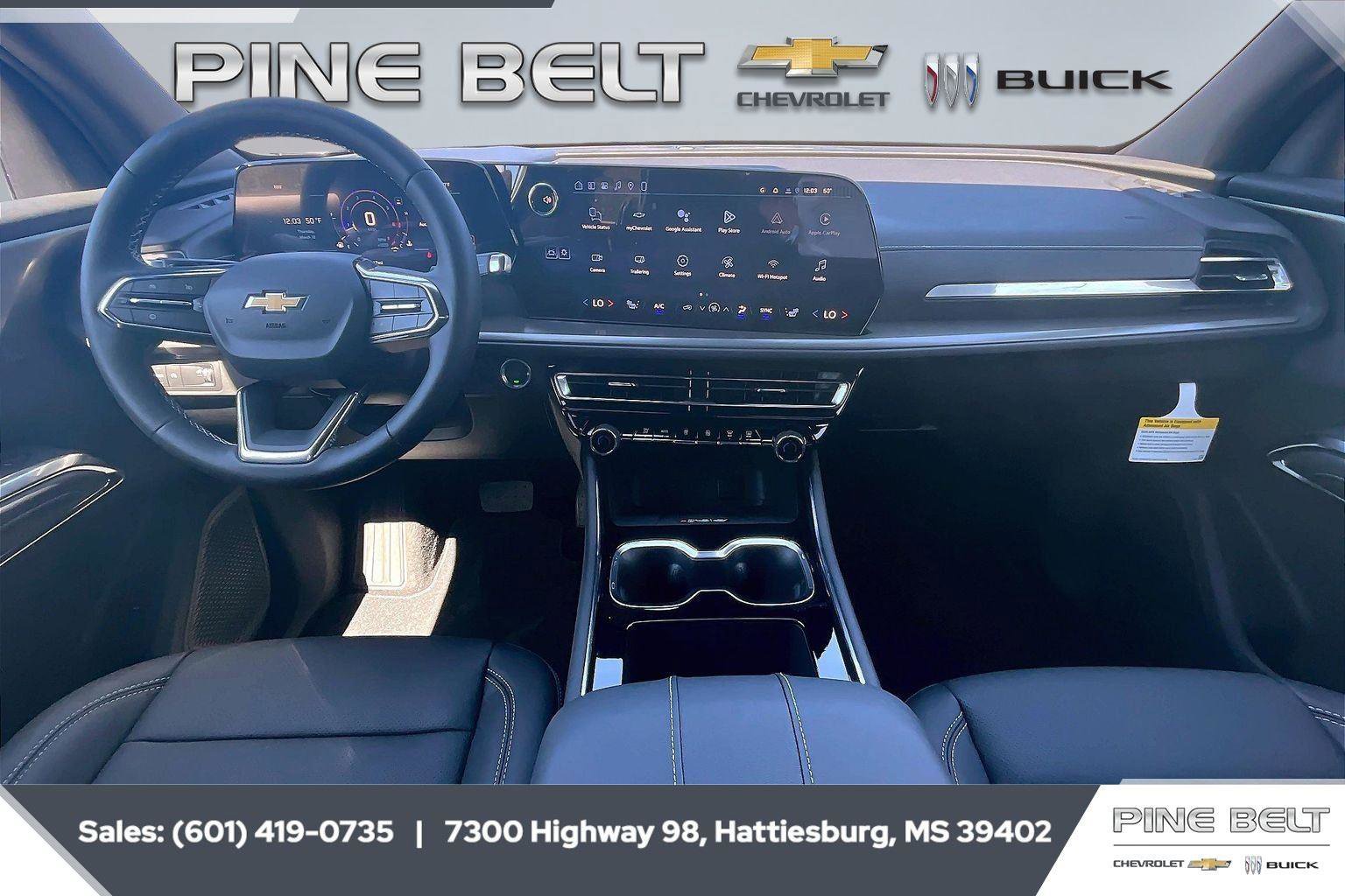 New 2026 Chevrolet Traverse LT w/ Sun and Wheel Package FWD image 13
