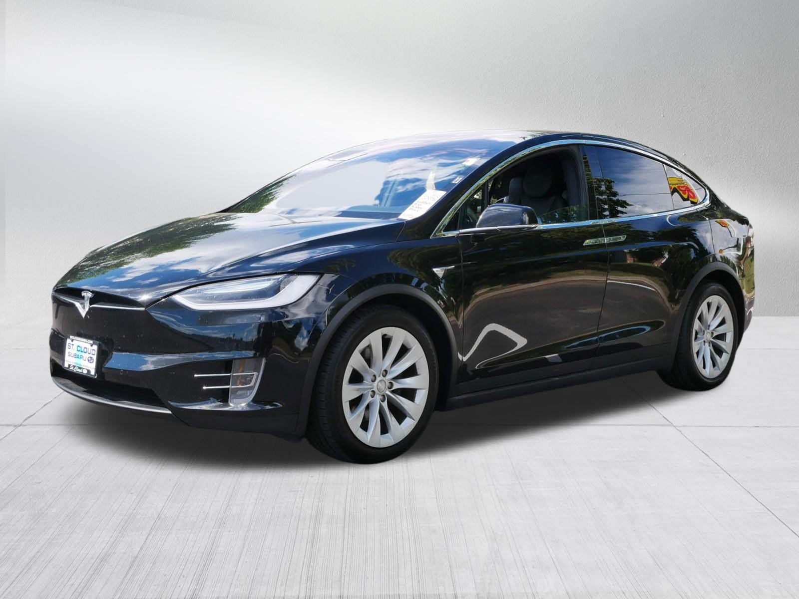 Used 2016 Tesla Model X 75D AWD/4WD image 3