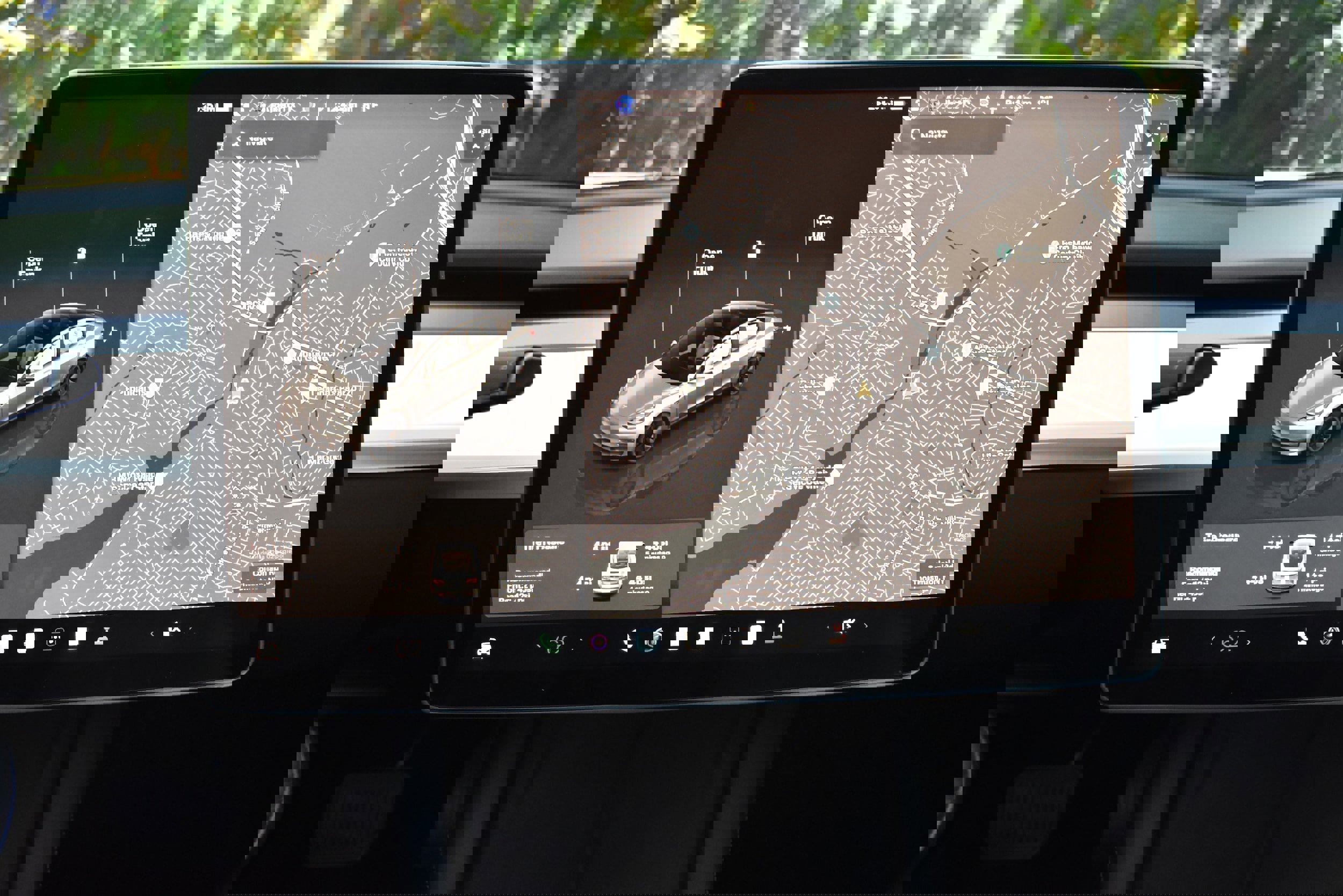 Used 2022 Tesla Model 3 Standard Range image 32