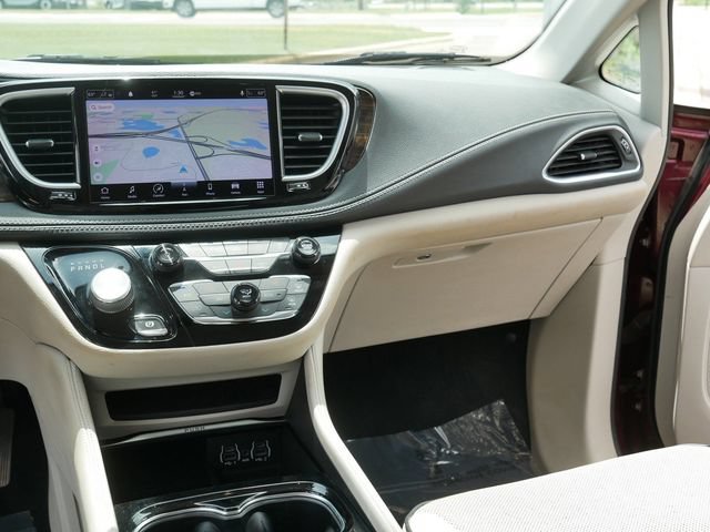 Used 2021 Chrysler Pacifica Limited w/ Premium & Safety Sphere Group AWD/4WD image 24