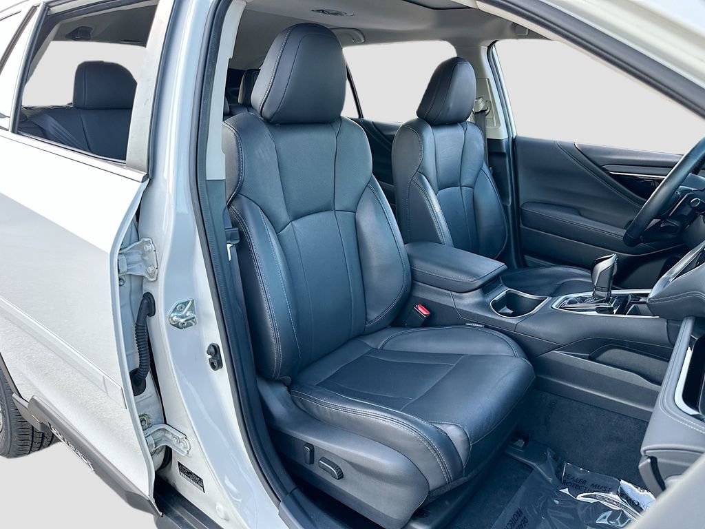 Used 2022 Subaru Outback Limited image 30