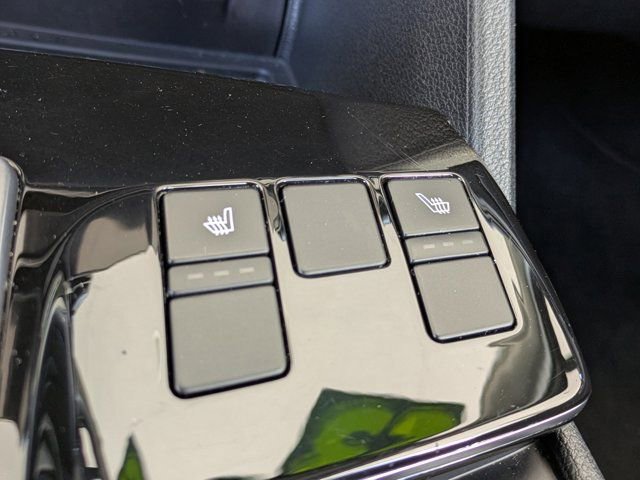 Used 2023 Kia Sportage EX image 29