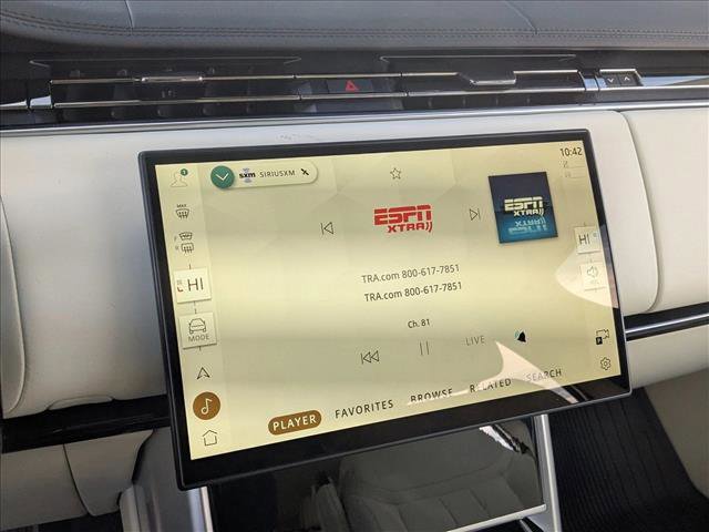 New 2026 Land Rover Range Rover Long Wheelbase SE image 12