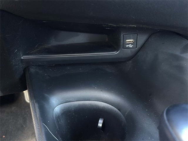 Used 2020 Toyota C-HR LE image 24