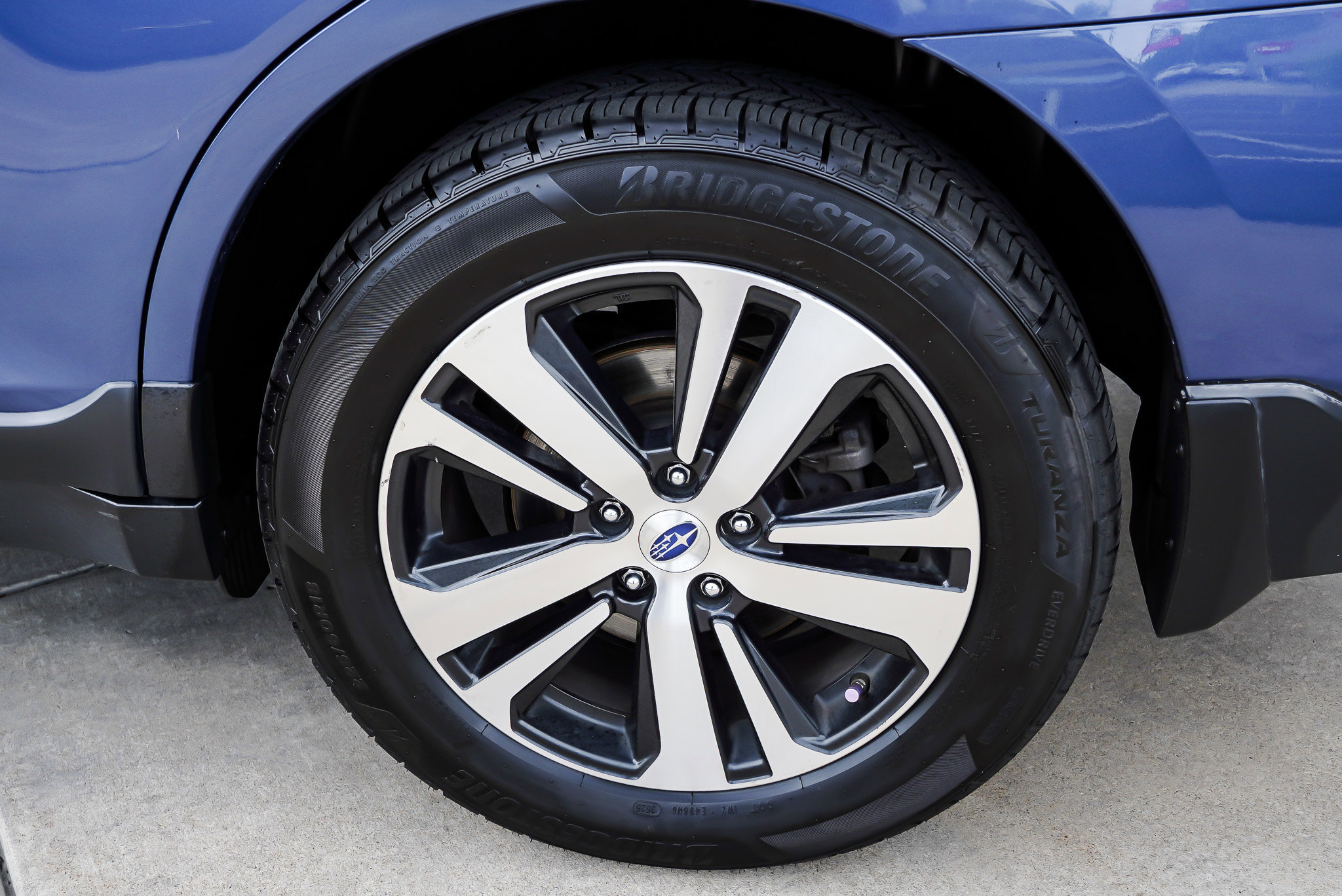 Used 2019 Subaru Outback 2.5i Limited w/ Popular Package #2 AWD/4WD image 13
