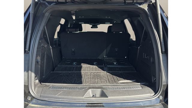 Used 2023 Chevrolet Tahoe Z71 w/ Z71 Off-Road Package image 14
