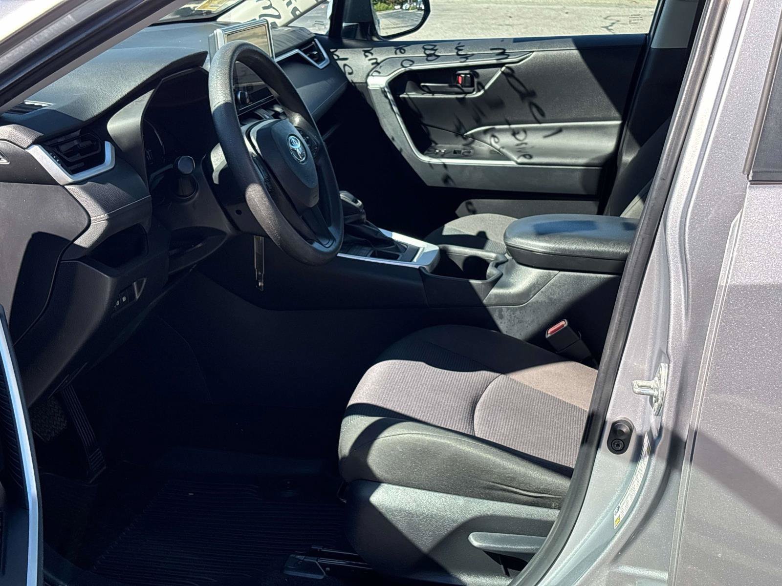 Certified 2024 Toyota RAV4 LE AWD/4WD image 7