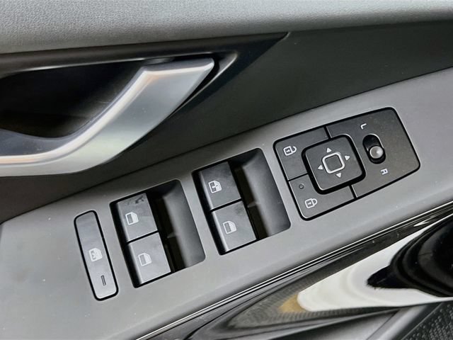 New 2026 Kia Niro Wind FWD image 18