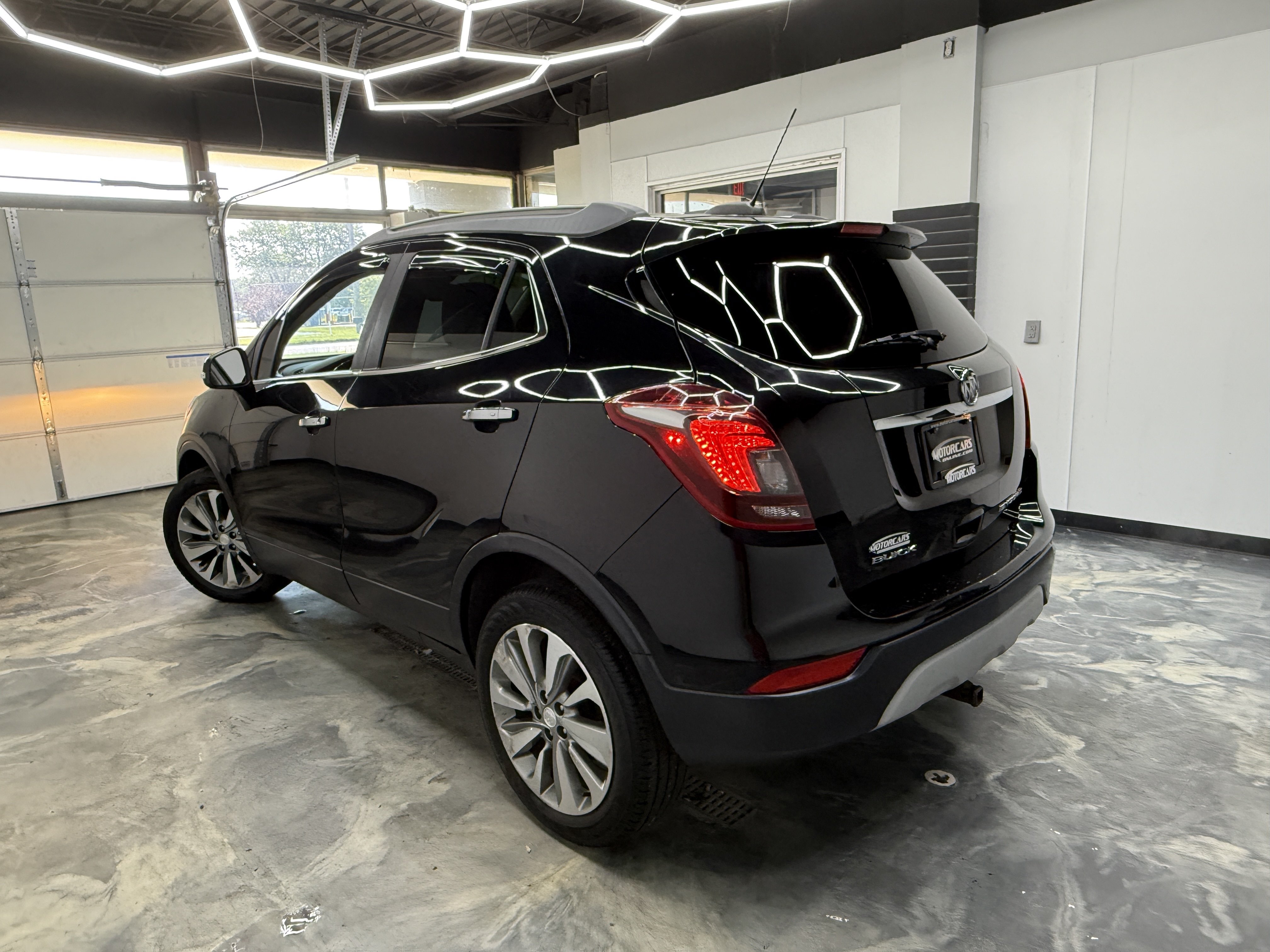 Used 2017 Buick Encore Preferred FWD image 3