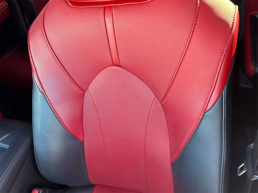 Used 2021 Toyota Highlander XSE image 28