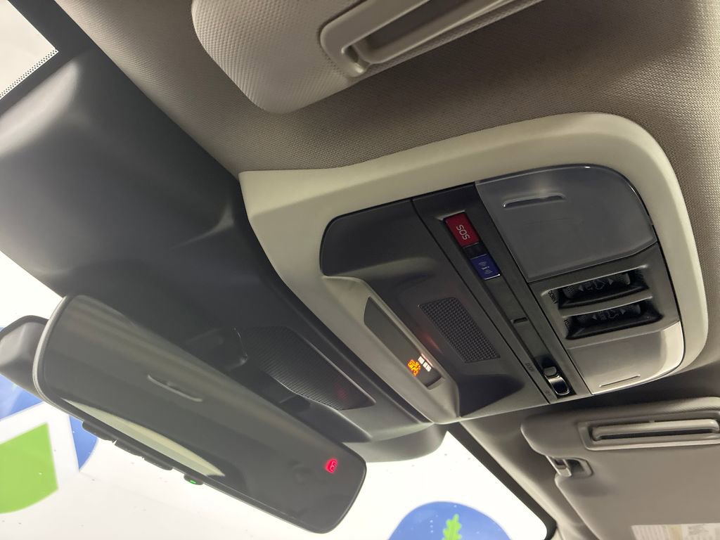 Certified 2025 Subaru Crosstrek 2.0i Premium image 19