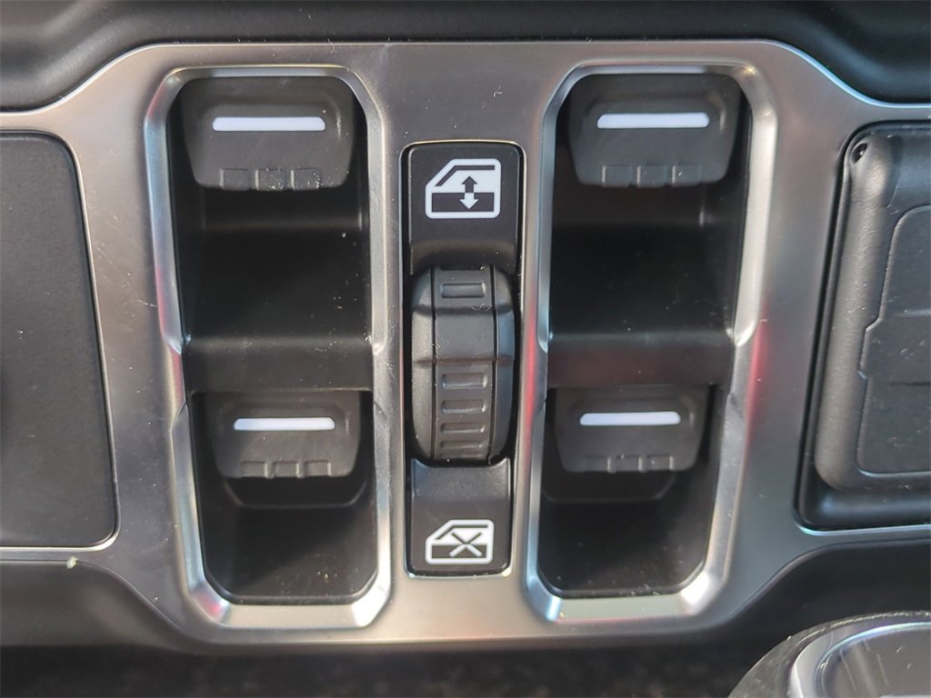 Used 2025 Jeep Wrangler Unlimited Sport S 4xe image 26