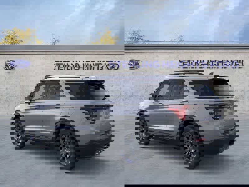 New 2026 Ford Explorer Active w/ Active Comfort Package image 4