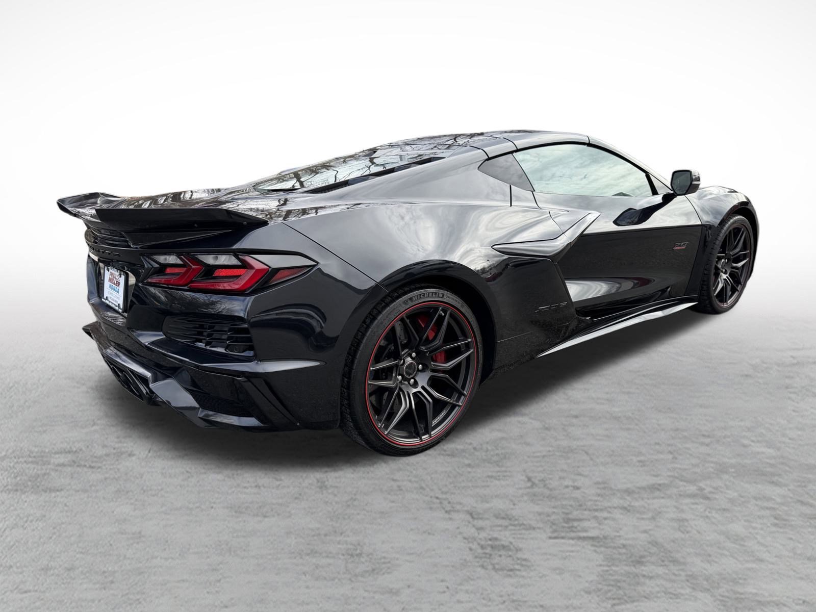 Used 2023 Chevrolet Corvette Z06 image 6