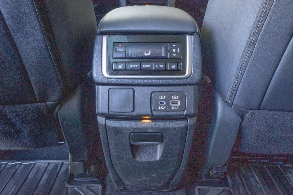 Used 2023 Subaru Ascent Limited w/ Technology Package AWD/4WD image 19