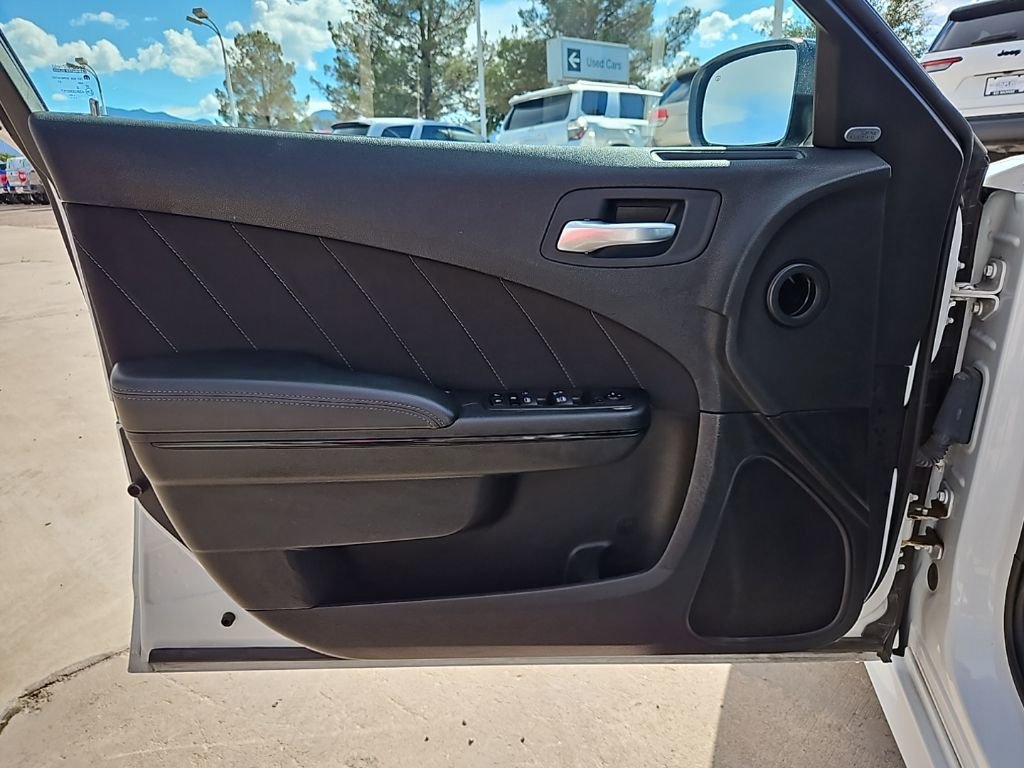 Used 2023 Dodge Charger GT w/ Blacktop Package image 12