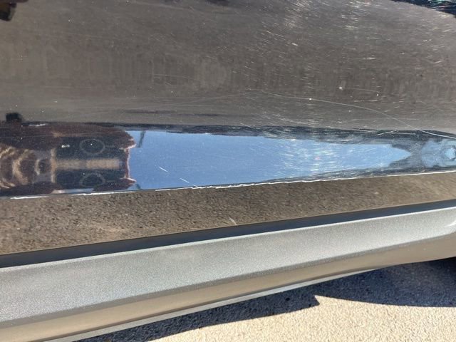 Used 2016 Ford Edge Titanium image 17