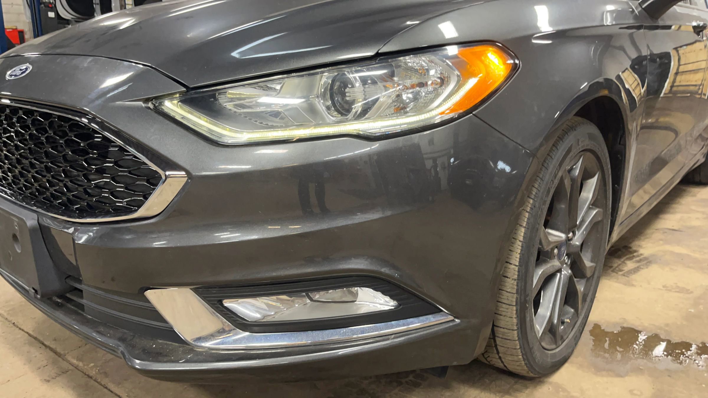 Used 2018 Ford Fusion SE w/ Equipment Group 201A image 13