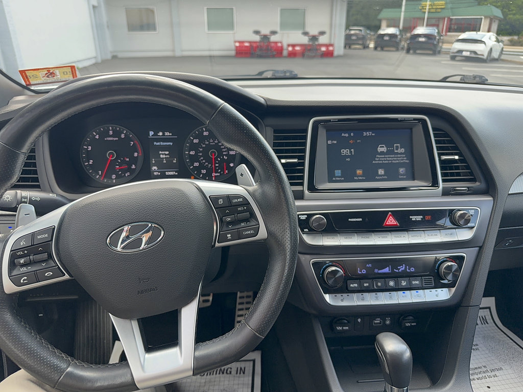 Used 2019 Hyundai Sonata Sport w/ Tech Package 03 FWD image 11