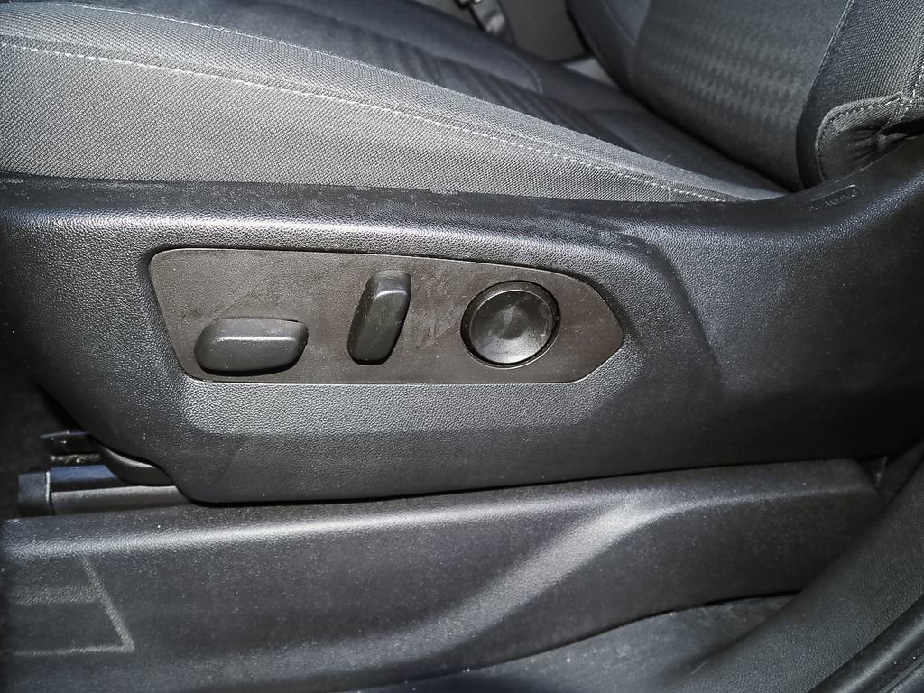 Certified 2022 Chevrolet Silverado 1500 RST image 25