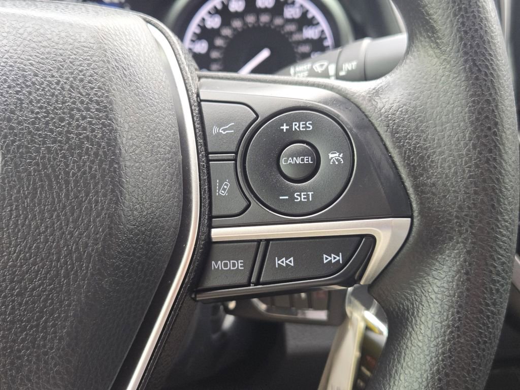Used 2024 Toyota Camry LE FWD image 28