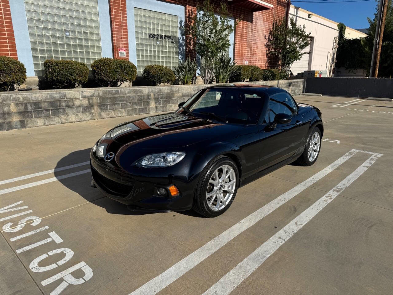 Used 2015 MAZDA MX-5 Miata Grand Touring RWD image 1