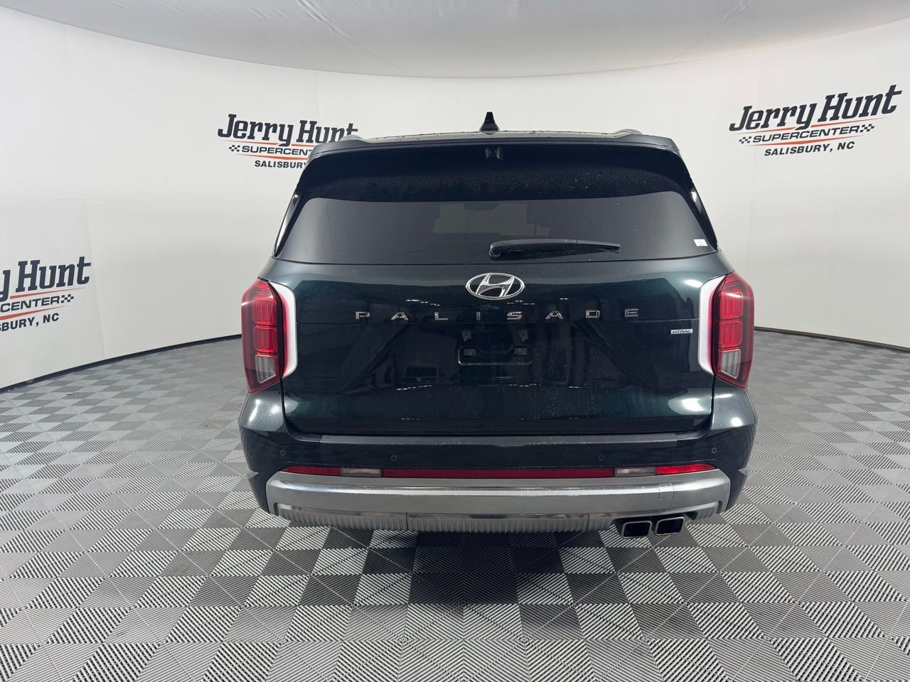 Used 2023 Hyundai Palisade Calligraphy image 10