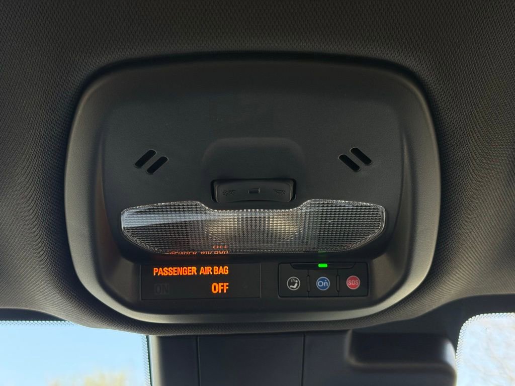 Used 2024 Buick Envista Avenir image 30