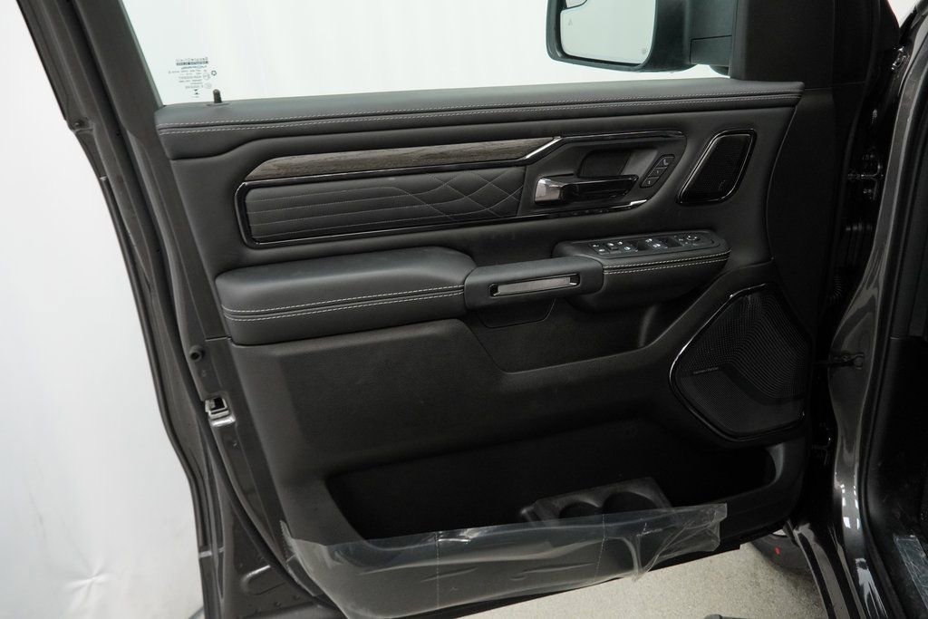 New 2026 RAM 1500 Limited w/ Body Color Bumper Group image 26
