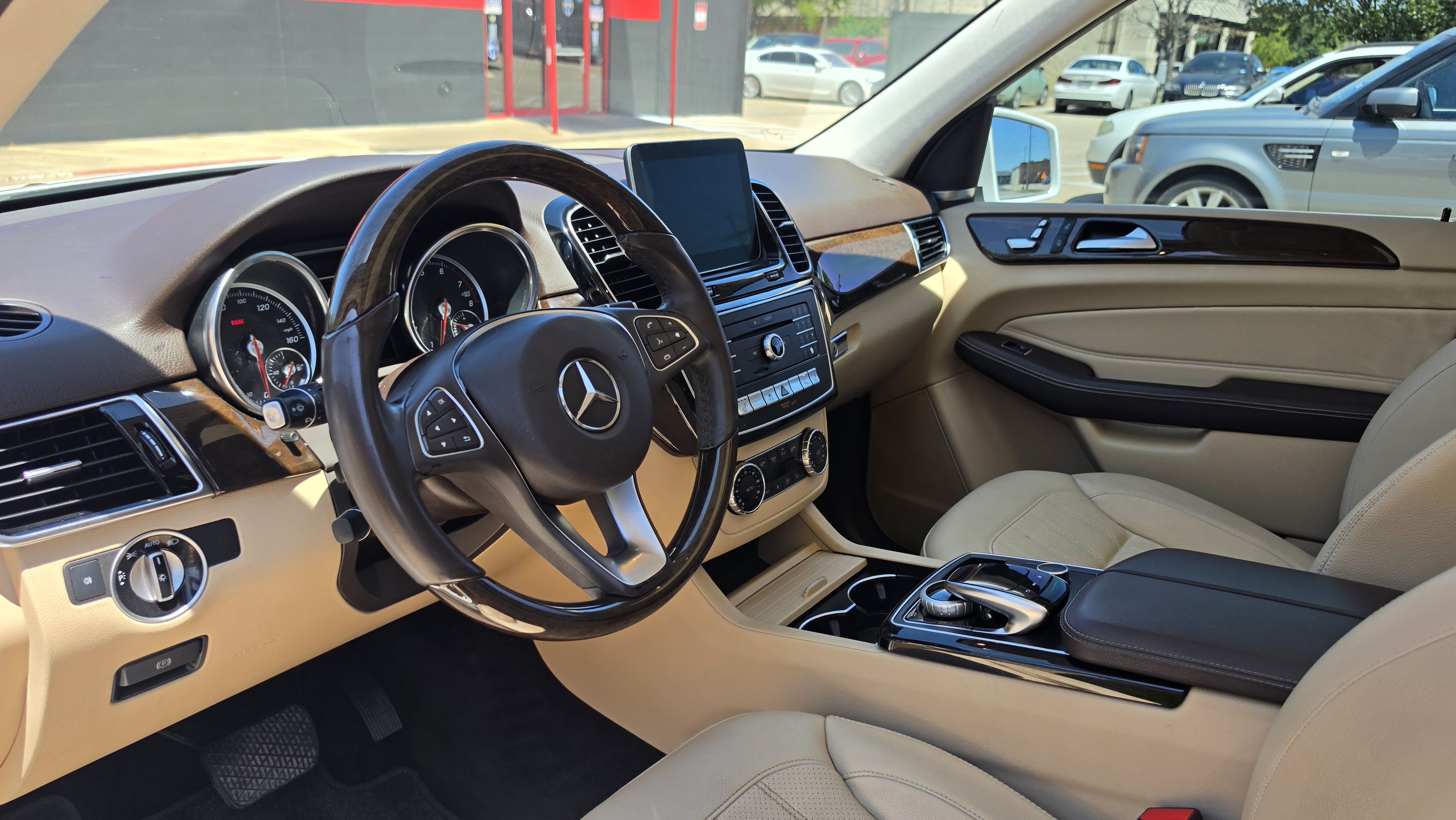 Used 2018 Mercedes-Benz GLE 350 w/ Premium 1 Package image 26