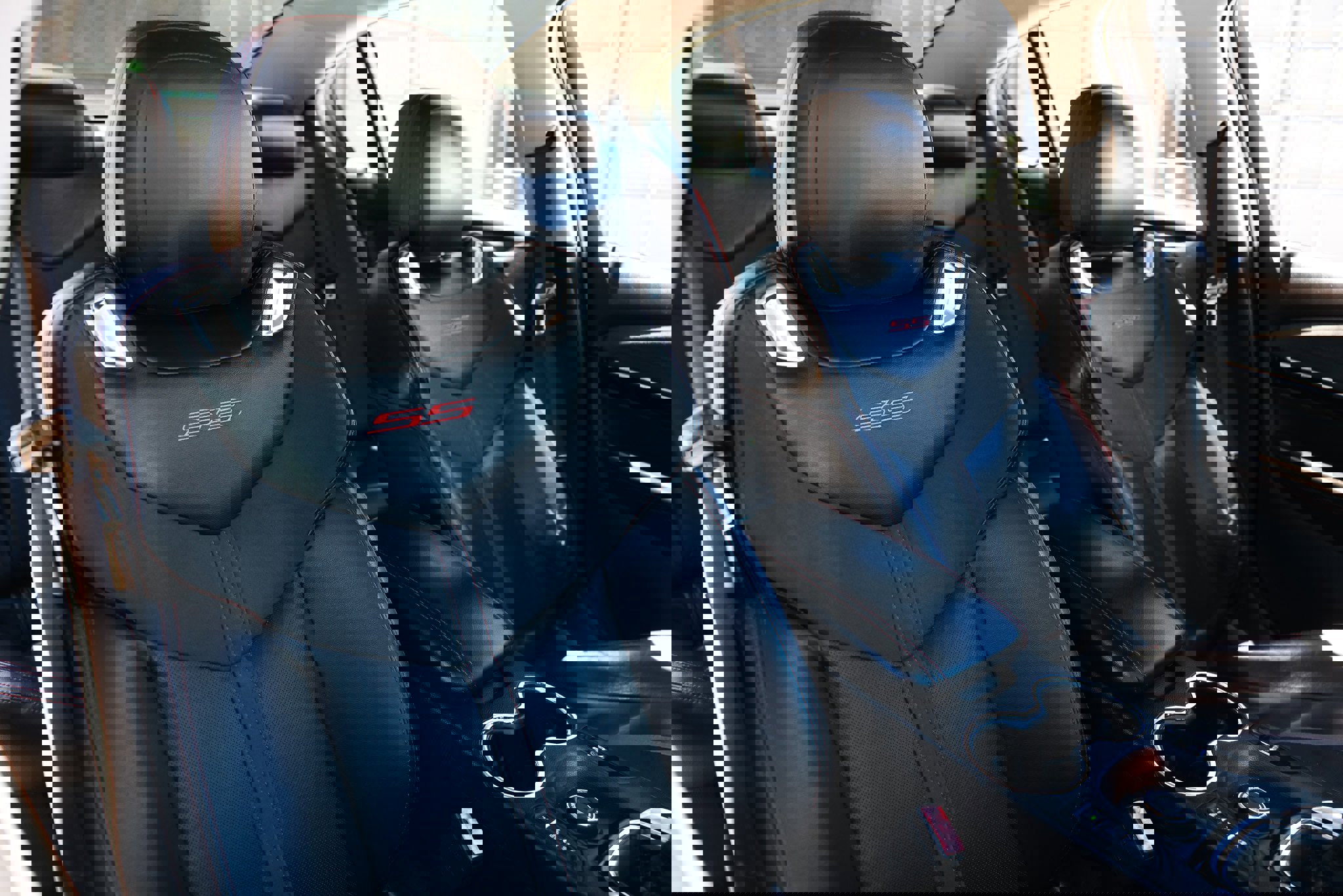 Used 2015 Chevrolet SS image 21