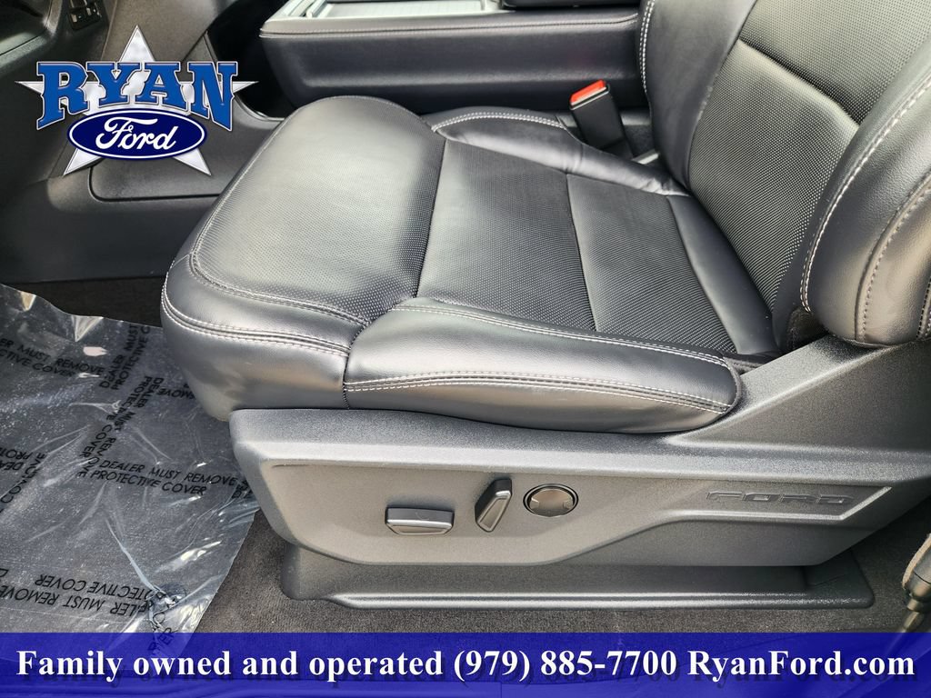 Certified 2025 Ford Expedition Max Platinum AWD/4WD image 17