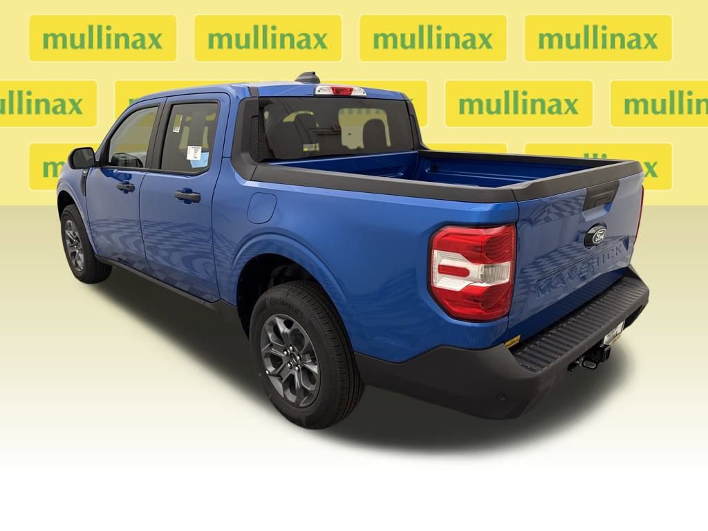 New 2025 Ford Maverick XLT image 9