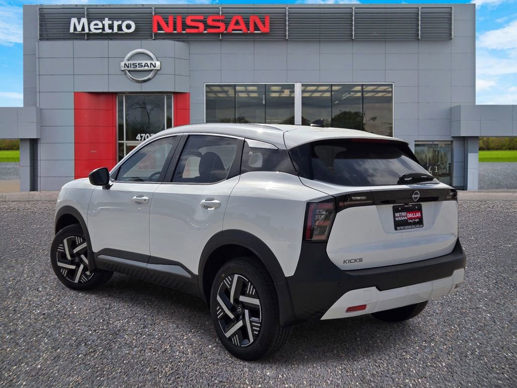 New 2026 Nissan Kicks SV image 4