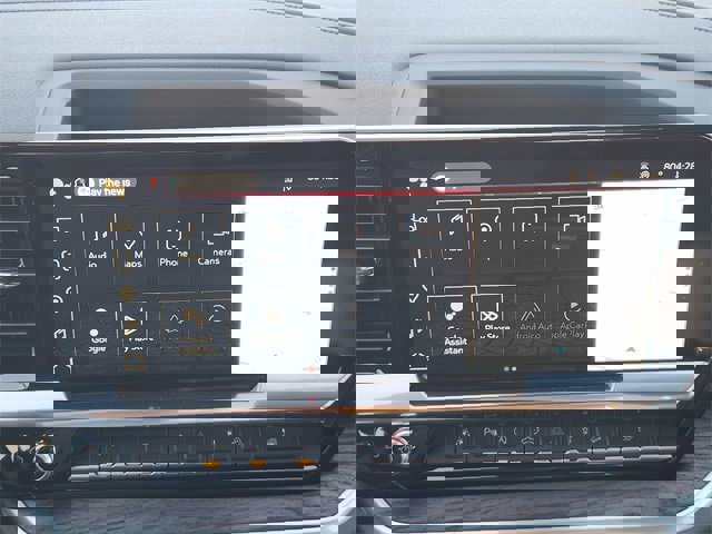 New 2026 GMC Sierra 1500 SLT image 13