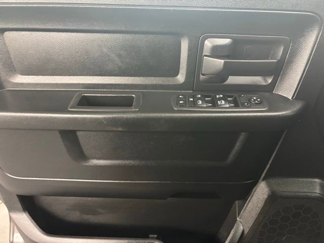 Used 2018 RAM 1500 Express image 19