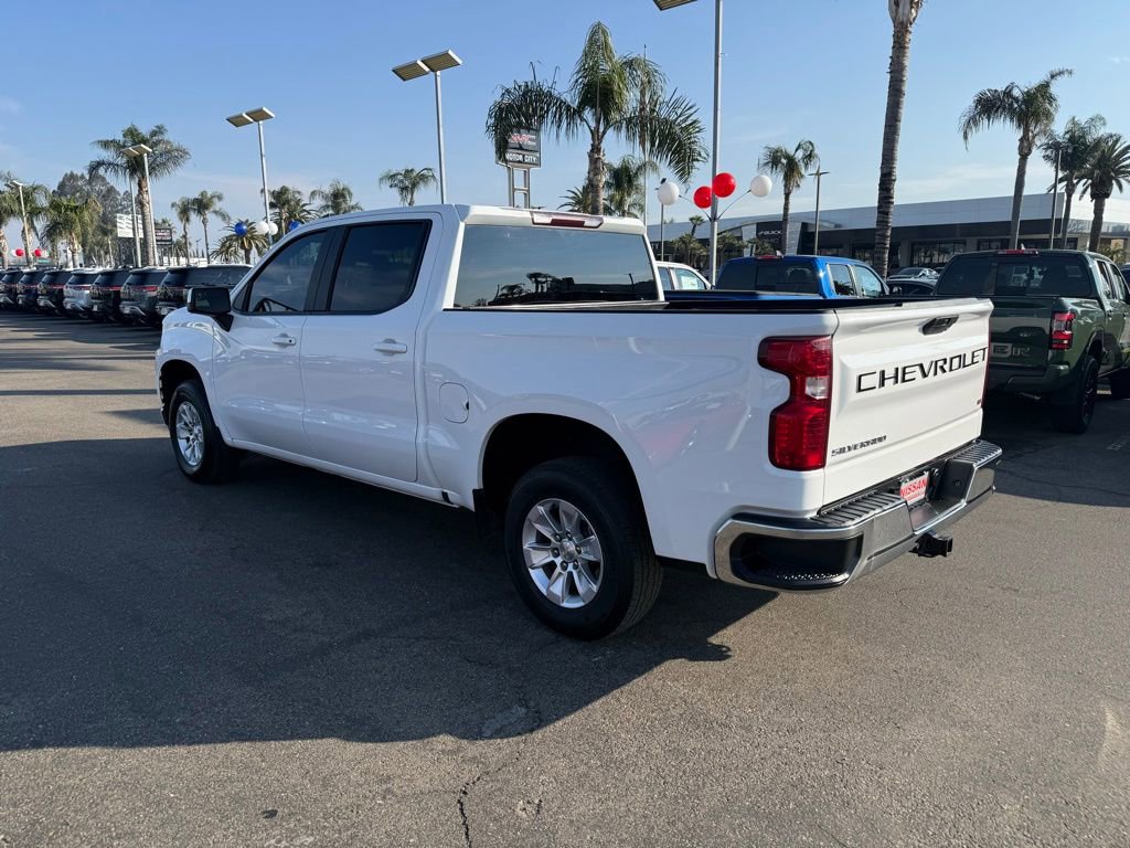 Used 2019 Chevrolet Silverado 1500 LT w/ All-Star Edition image 4