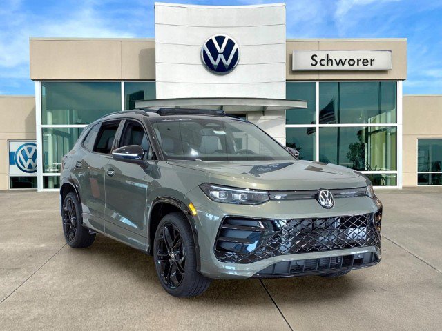 New 2026 Volkswagen Tiguan SE R-Line AWD/4WD image 5