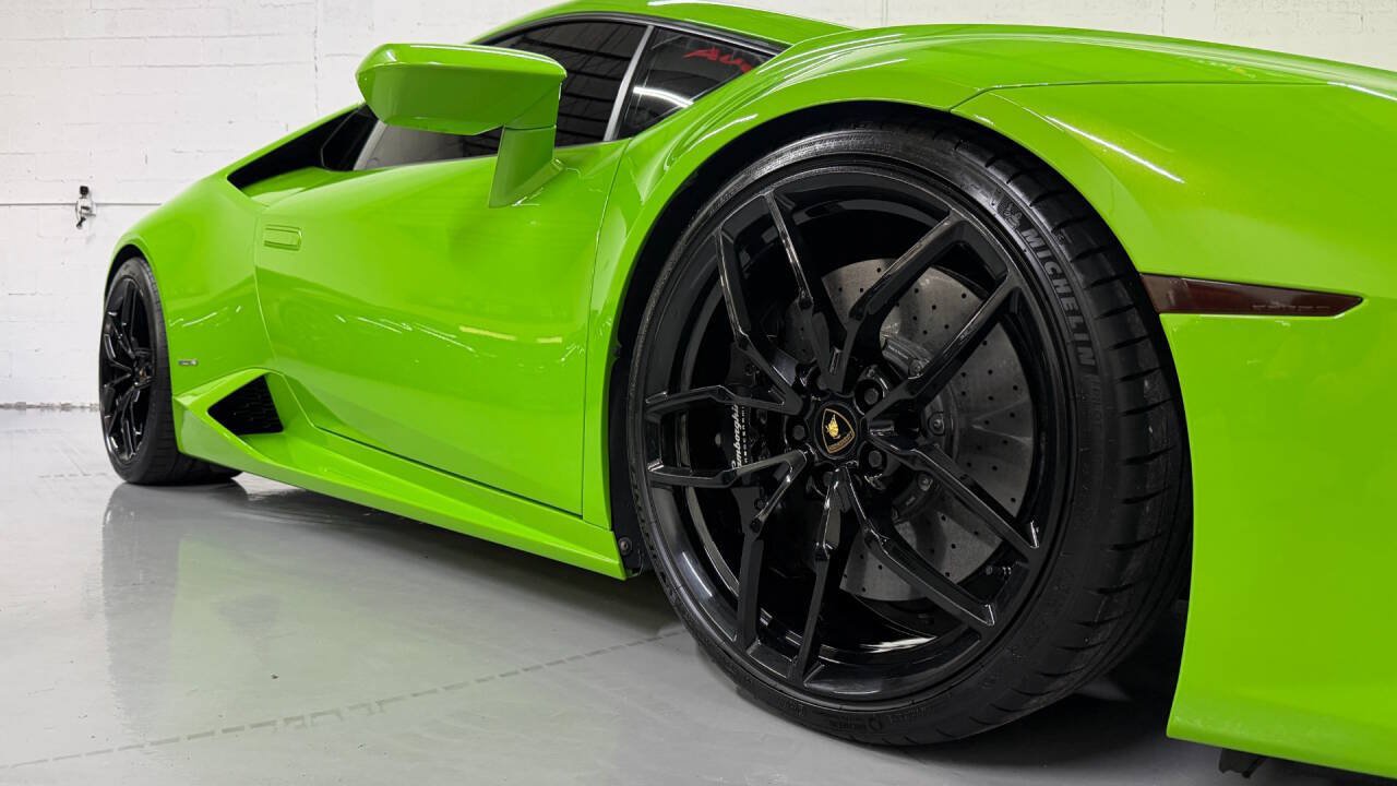 Used 2015 Lamborghini Huracan LP 610-4 AWD/4WD image 7